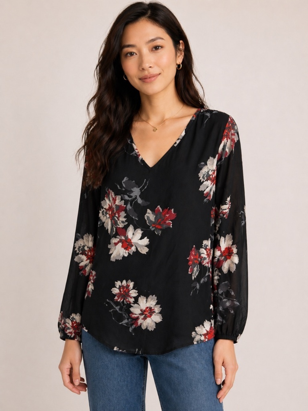 Chelsea & Theodore Women's Size L Black Floral High/Low
Blouse Top V-Neck